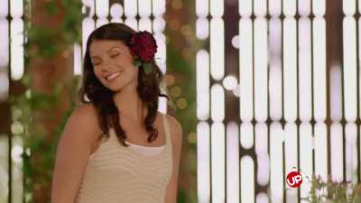 ♪ You were looking
straight through me ♪ - Hometown Holiday