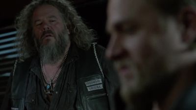 You made a deal with him behind my back. - Sons of Anarchy