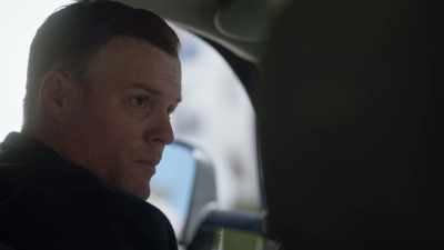 You make a sound, try to
get anyone's attention - The Rookie: Feds