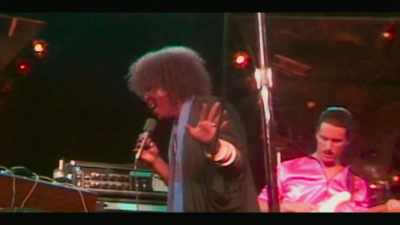 ♪ You make me feel ♪ - Disco’s Revenge