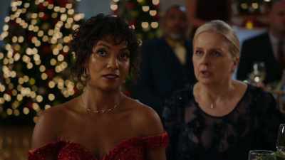 - You may be surprised
to hear this, - Magic in Mistletoe