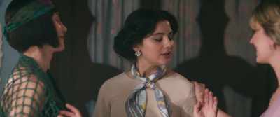 You may immediately panic about getting
married once you've reached a certain age. - Bihter: A Forbidden Passion