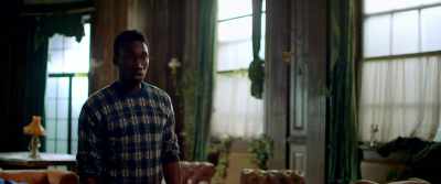You and me go in... we find out whose
side she's on and then we decide. - Utopia