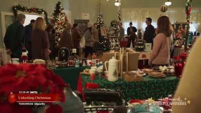 ♪ You and me,
gonna be alright ♪ - A Glenbrooke Christmas