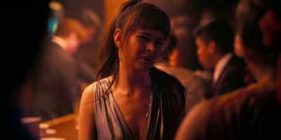 -You mean like his hits?
-[laughs] - Girlboss