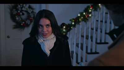 You mean to tell me
that single-handedly capturing a thief - The Knight Before Christmas