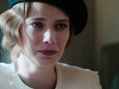 You met a powerful man. He funds you. - Fabian: Going to the Dogs