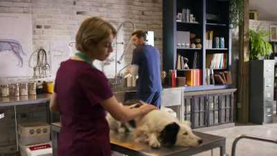 You mind taking her back
to the kennels, - The Attraction Test