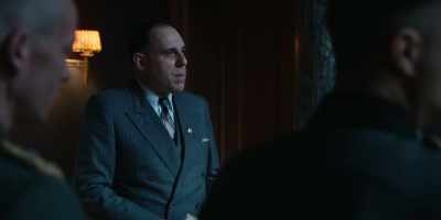 - You misunderstand me.
- I understand very well. - The Conference