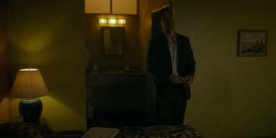 - You motherfucker.
- Wait, Cherry. Let me explain. - The Lincoln Lawyer