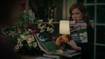 - You moving?
- Oh, no. - Zoey's Extraordinary Playlist