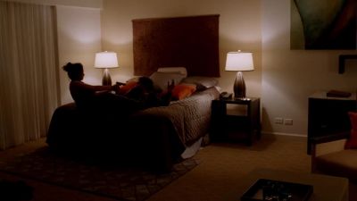 You so much as flinch and you're dead. - Lost