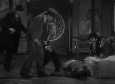 You murderer.
- You see, he's through. - Daughter of the Dragon