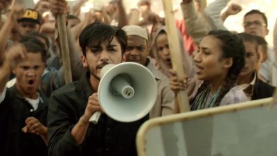 You murderers! Terrorists!
We have to go! - Homeland