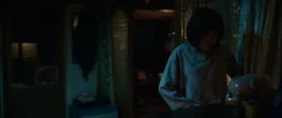 You must be hungry. - Okja