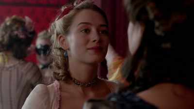 You must be seen,
you know that. - Harlots