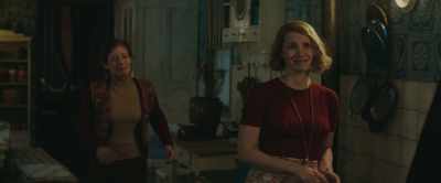 You must continue to use your ointment,
Mrs. Zabińska, for your hands. - The Zookeeper's Wife