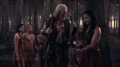 You must keep your left arm steady, - Spartacus