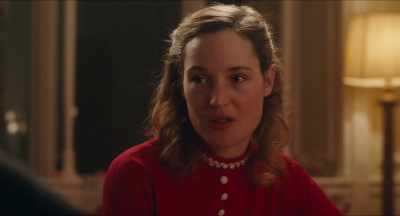 You must love her very much. - Phantom Thread