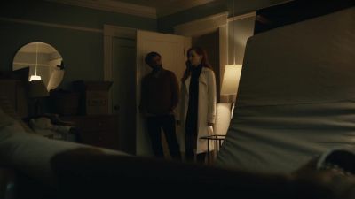 You need anything here? - Scenes from a Marriage