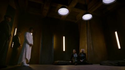 YOU NEED BACKUP
TO TALK TO US NOW? - The 100
