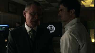 You need to find out
who's going to turn, Doctor, - V Wars