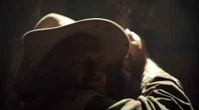 You need to lose some weight. - Tremors 5: Bloodlines