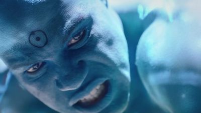 You need to move away. It's not safe. - Watchmen