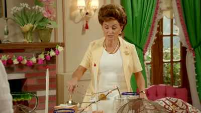 You need to run out and
get yourself some finger bowls. - At Home with Amy Sedaris