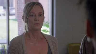 You need to stop acting
like such a psychopath, okay? - 12 Desperate Hours