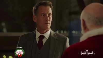 You never got stuck in
that elevator with Joyce, - A Kiss Before Christmas