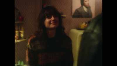 - ♪ ...you never outgrow
- I didn't much like you either. - Pistol