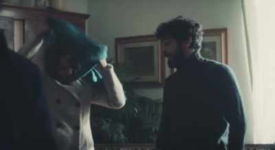 - You never told me that.
- Of course I did. - Ricordi?