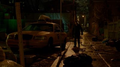 - You OK?
- Yeah, fine. - The Strain