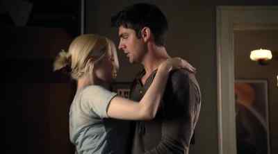 - You okay?
- I'm sorry. - Rookie Blue