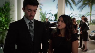 You okay? - Jane the Virgin