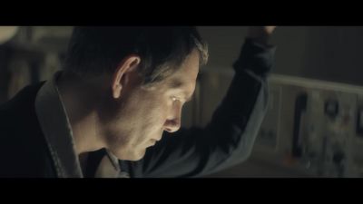 You okay? - War of the Worlds