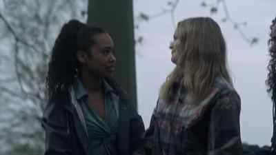 You okay? - Pretty Little Liars: Original Sin