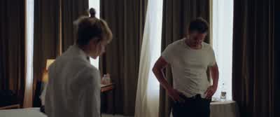 - You okay? - Burnt