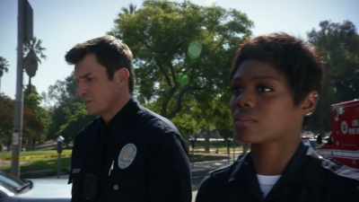 -You okay?
-What do you think? - The Rookie