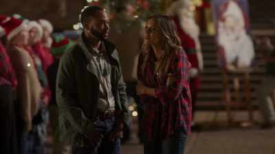 -You okay?
-Yeah. I just-- - Christmas in Louisiana