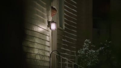 You okay?
Yeah. - NCIS: New Orleans