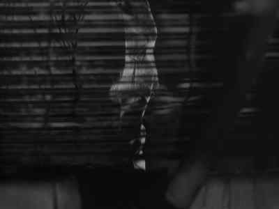 You only have one lamp? - Woman in the Dunes