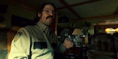 - You owe me six bits.
- Wait a minute. - Guillermo del Toro's Cabinet of Curiosities