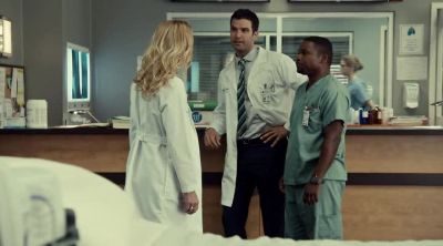 You paged me? you found Vallenwe'en? - Saving Hope
