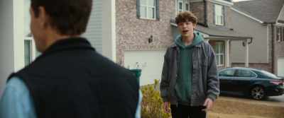 - You pay him?
- No, I... [stammers] - The Family Plan