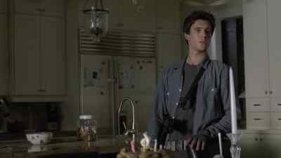 You play? - Falling Skies