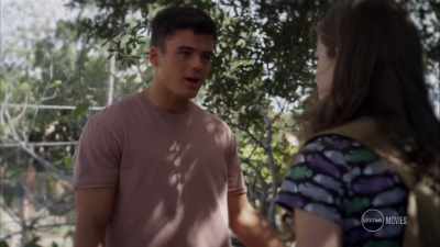 You play soccer,
I play soccer. - The Wrong Student