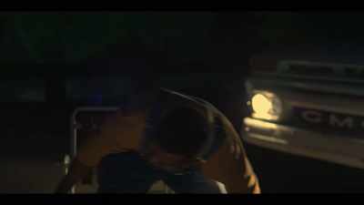 You probably caught
a Goodyear tire. (CHUCKLES) - Fight Night: The Million Dollar Heist