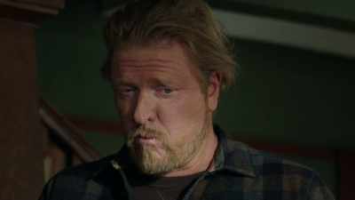 - You put that many
people in a small space, - Chaos on the Farm
